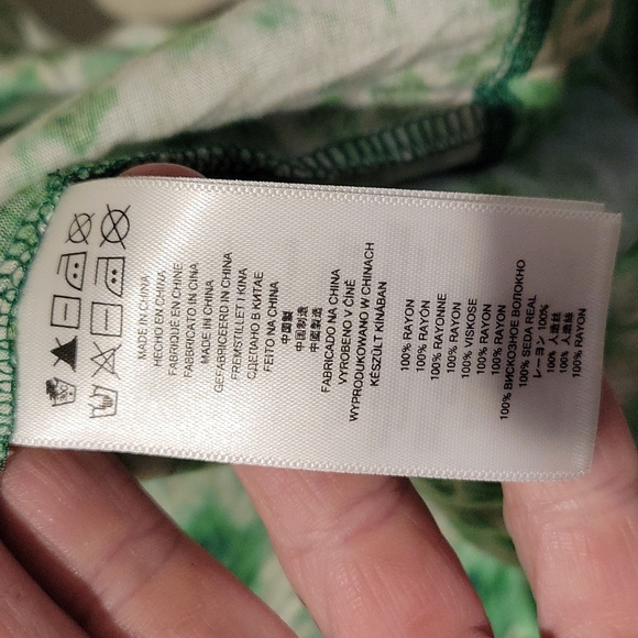 ❤ MICHAEL MICHAEL KORS TIE DYE SPLIT SLEEVE TOP, MEDIUM - Picture 3 of 5